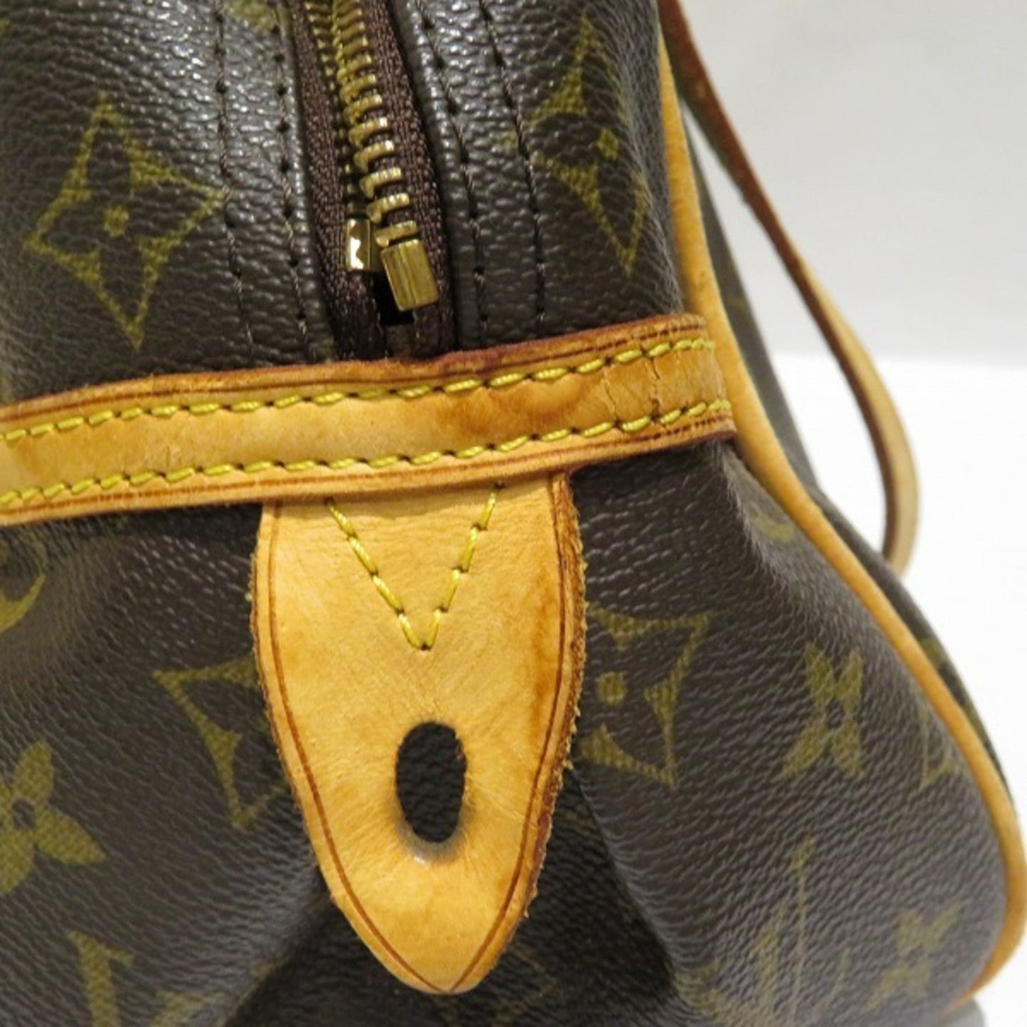 Louis Vuitton Montorgueil Shoulder Bag