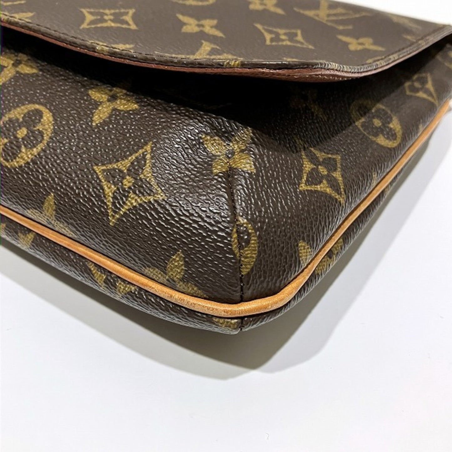 Louis Vuitton Musette Tango Shoulder Bag