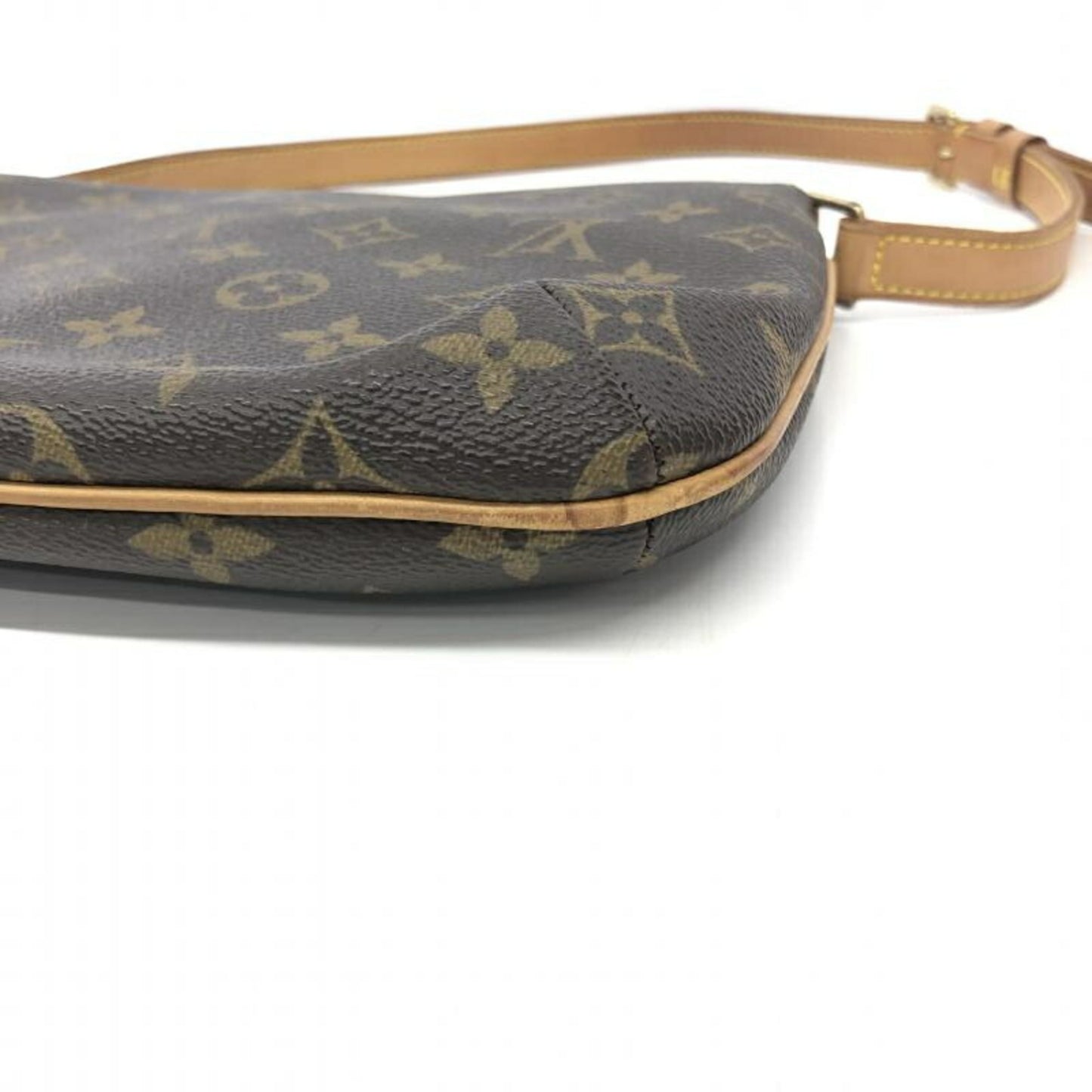 Louis Vuitton Musette Tango Shoulder Bag