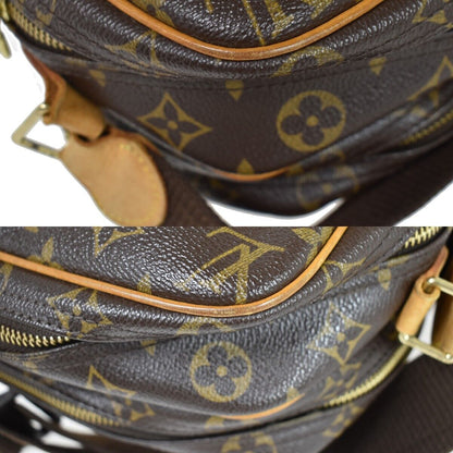 Louis Vuitton Reporter pm Shoulder Bag