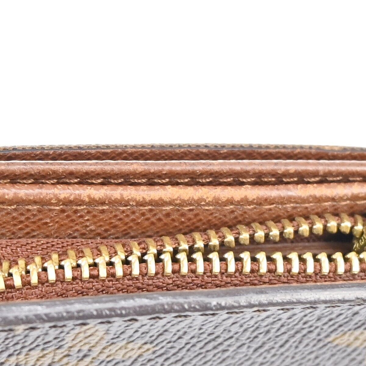 Louis Vuitton Trésor Wallet