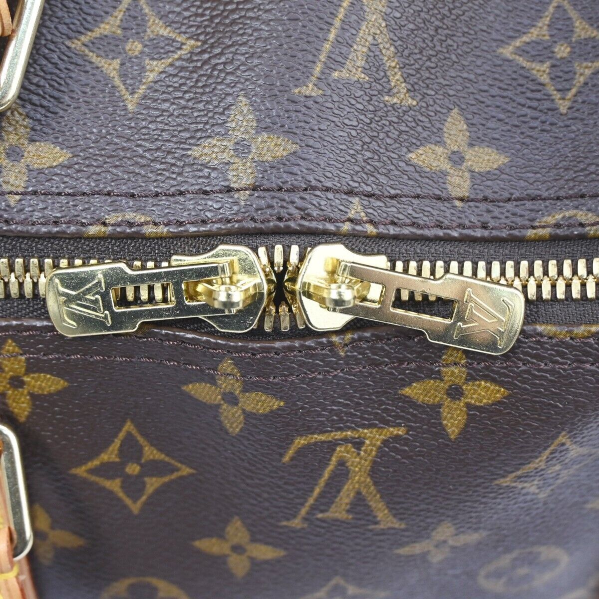 Louis Vuitton Keepall 60 Travel Bag