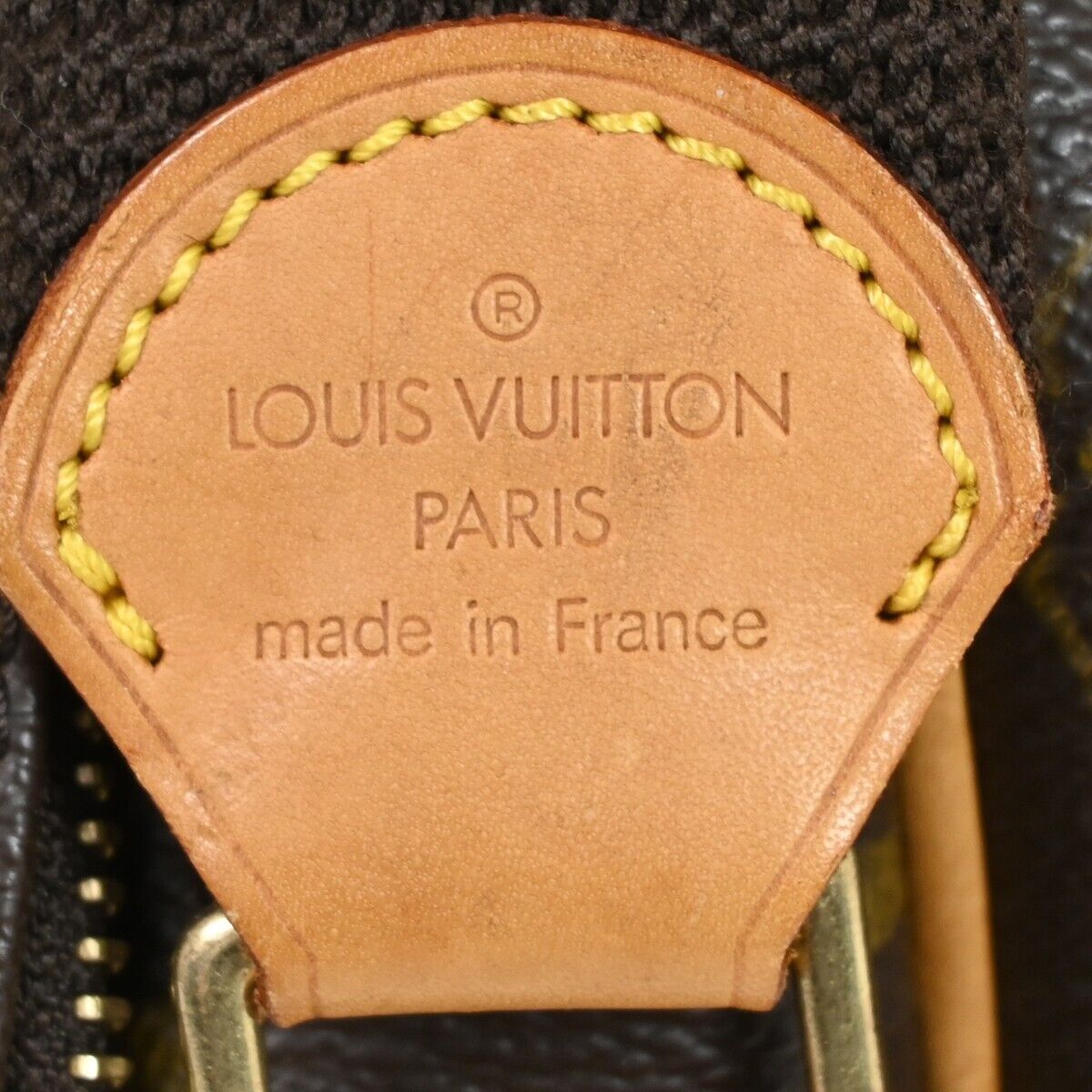 Louis Vuitton Reporter pm Shoulder Bag