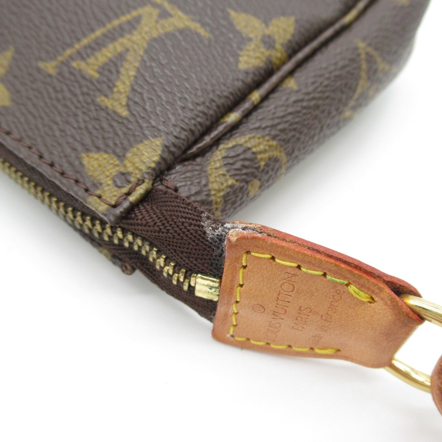 Louis Vuitton Pochette accessoires Shoulder Bag