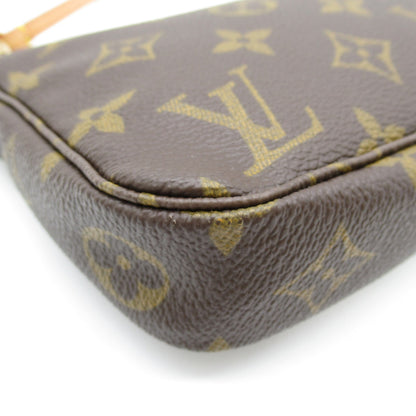 Louis Vuitton Pochette Accessoire Clutch