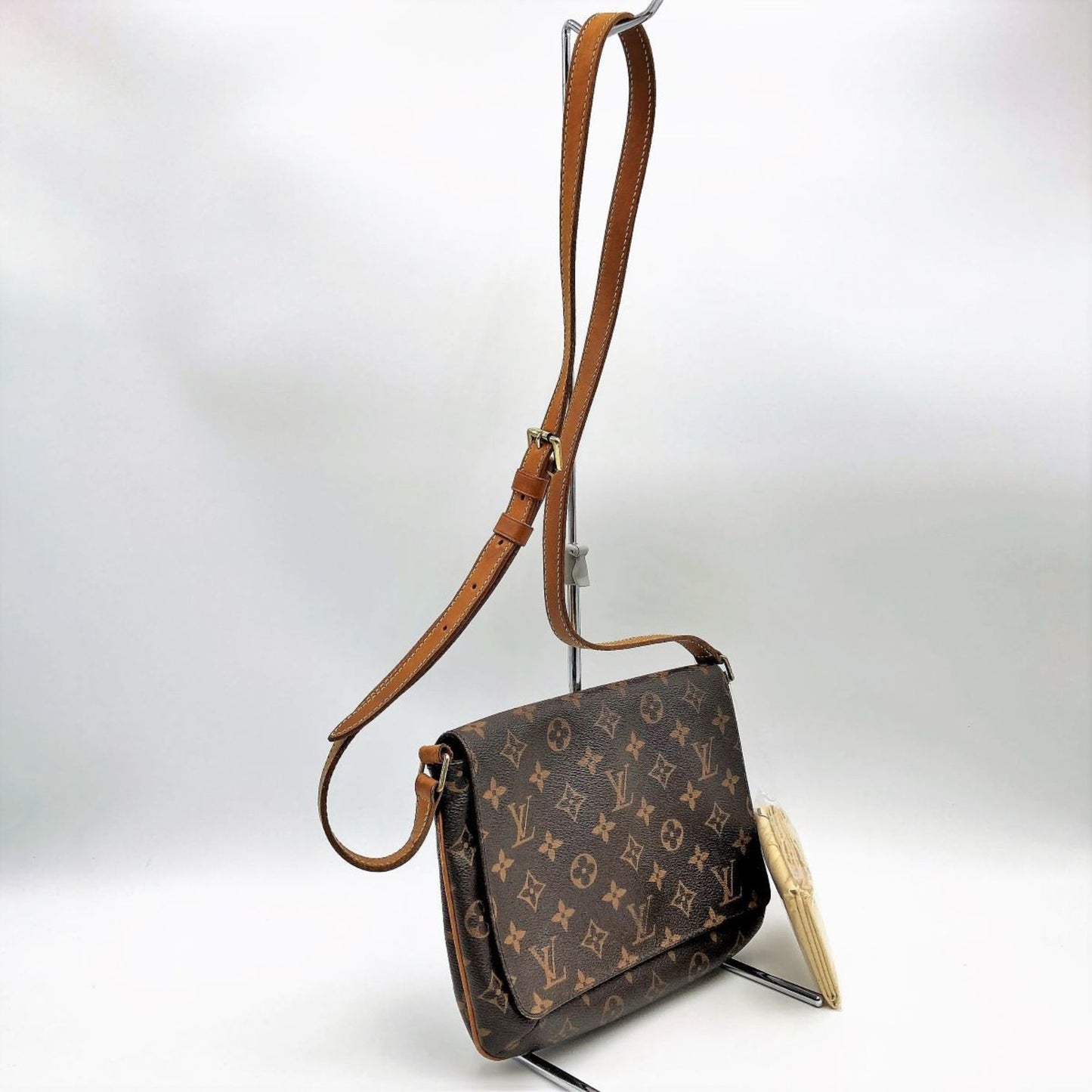 Louis Vuitton Musette Tango Shoulder Bag