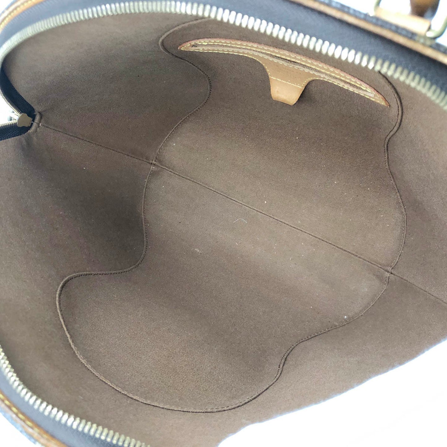 Louis Vuitton Ellipse Handbag