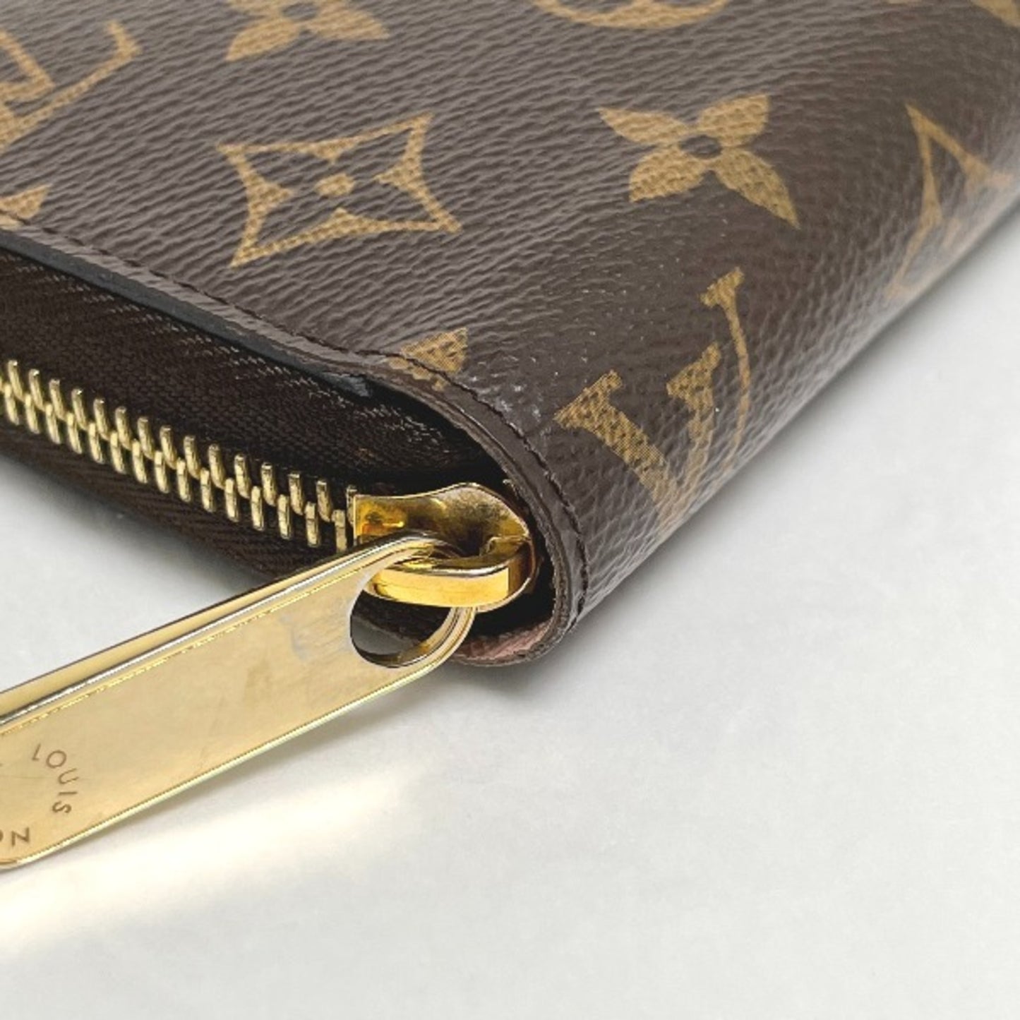 Louis Vuitton Zippy wallet Wallet