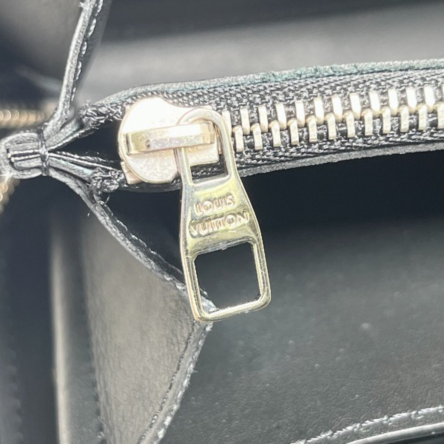 Louis Vuitton Zippy XL Wallet