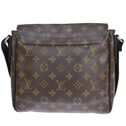 Louis Vuitton District Shoulder Bag