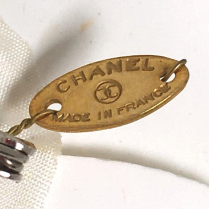 Chanel Camélia Brooch