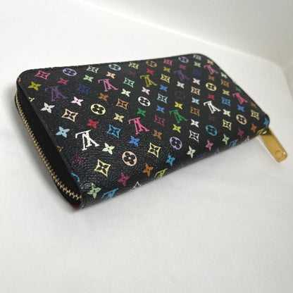 Louis Vuitton Zippy Wallet