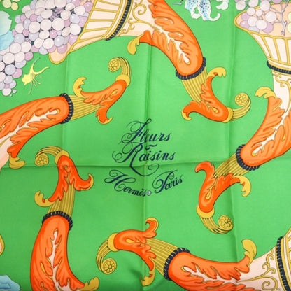 Hermès Carré 90 Scarf