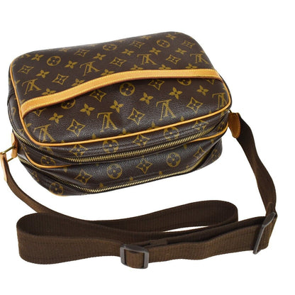 Louis Vuitton Reporter pm Shoulder Bag