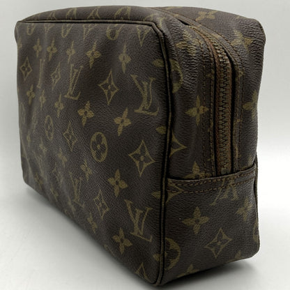 Louis Vuitton Trousse de Toilette Clutch