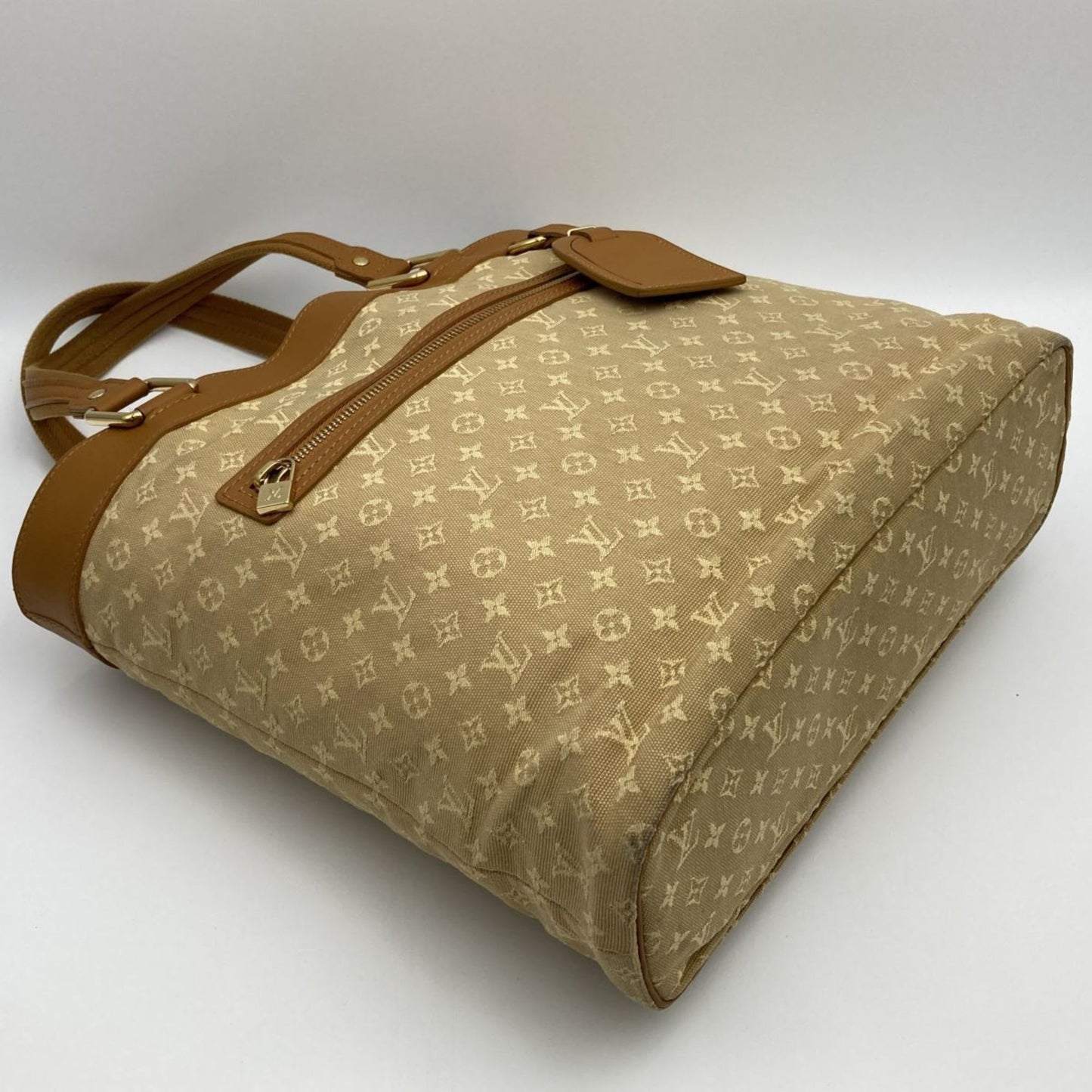 Louis Vuitton Lucille Handbag