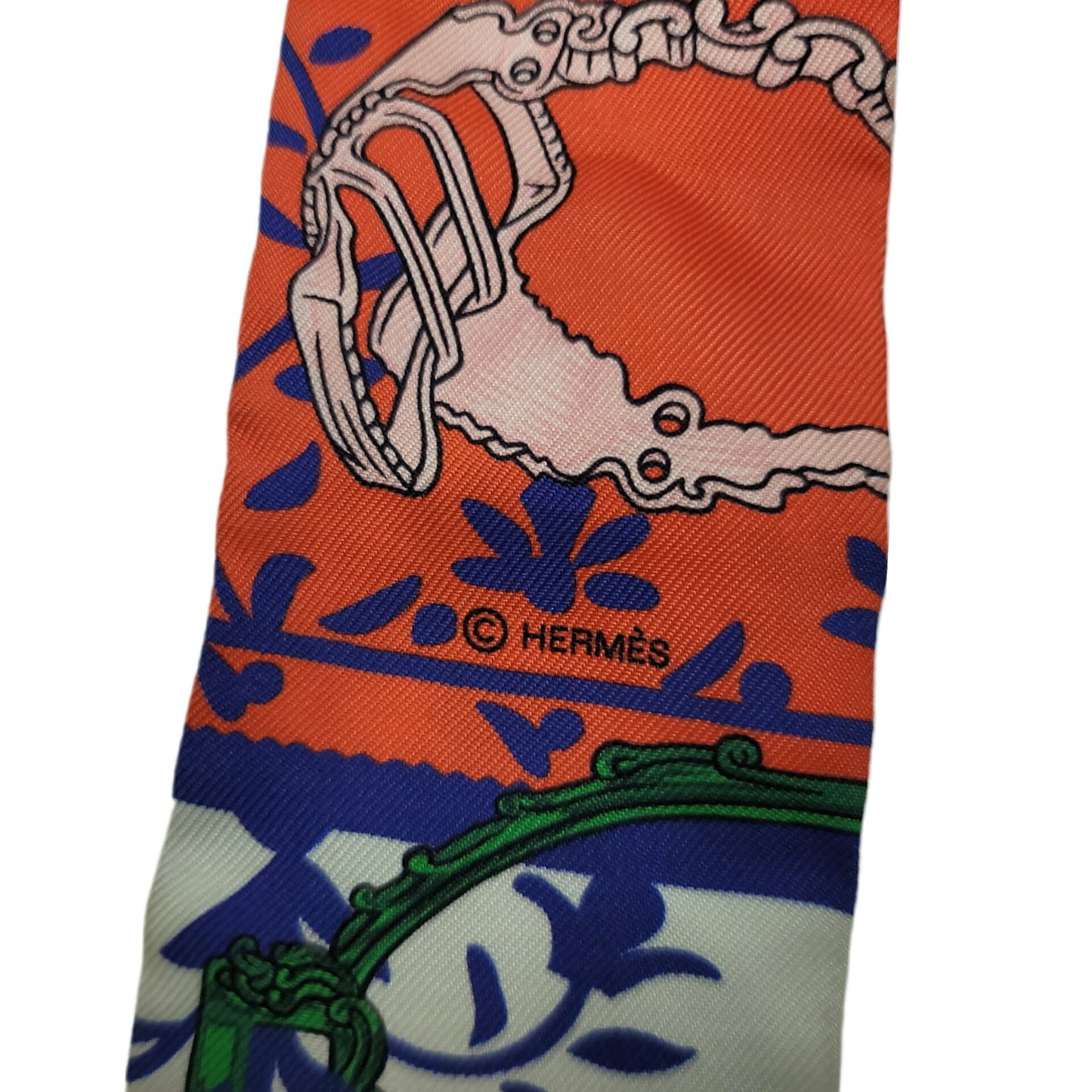 Hermès Twilly Scarf