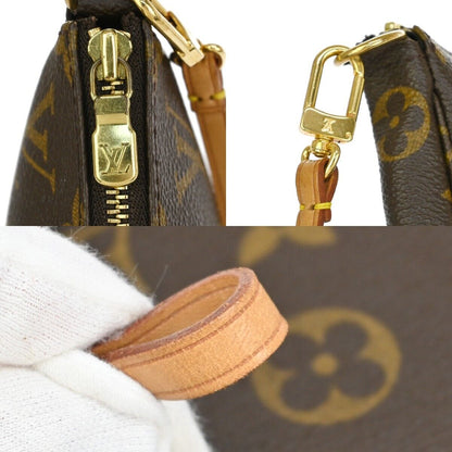 Louis Vuitton Pochette accessoires Clutch