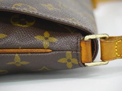 Louis Vuitton Musette Handbag