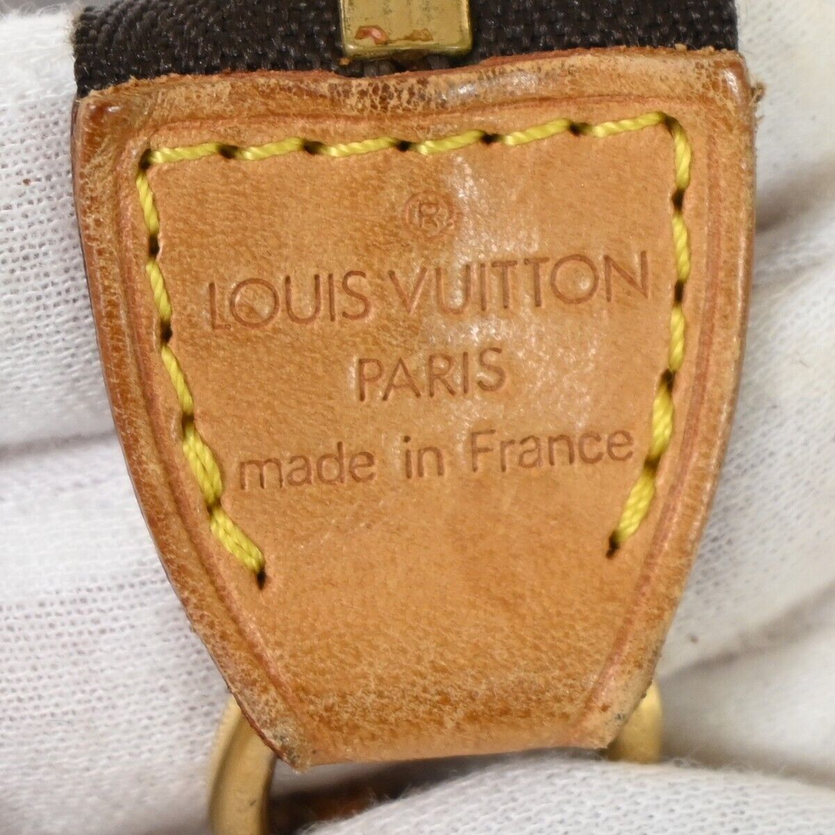 Louis Vuitton Pochette accessoires Clutch