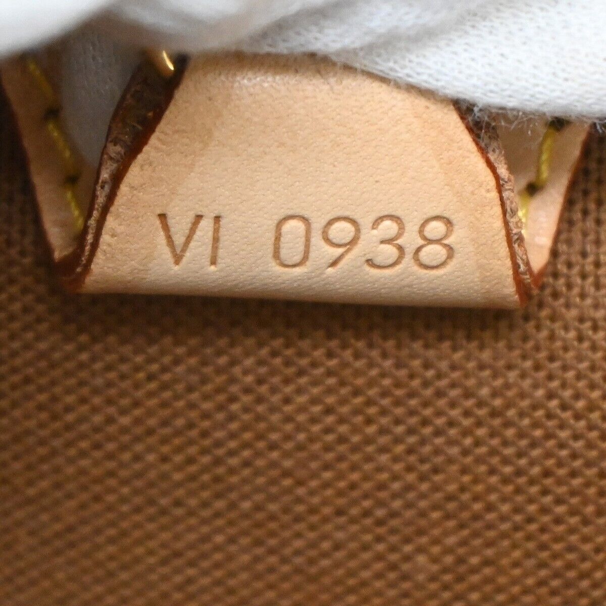 Louis Vuitton Ellipse handbag