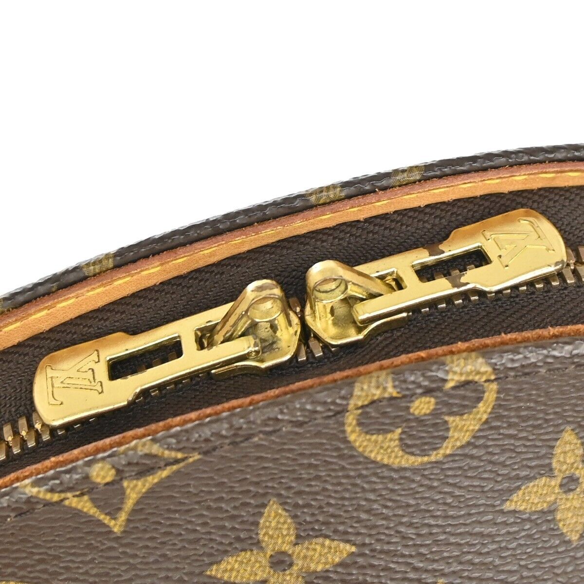 Louis Vuitton Ellipse PM Handbag