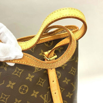 Louis Vuitton Bucket GM Shoulder Bag