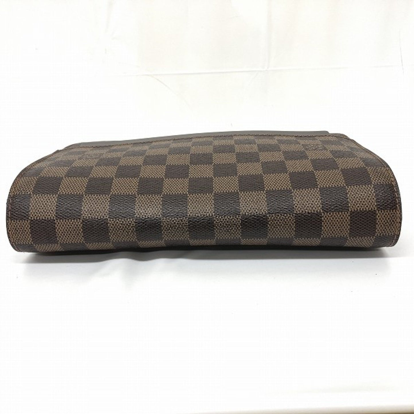 Louis Vuitton Saint Louis Clutch