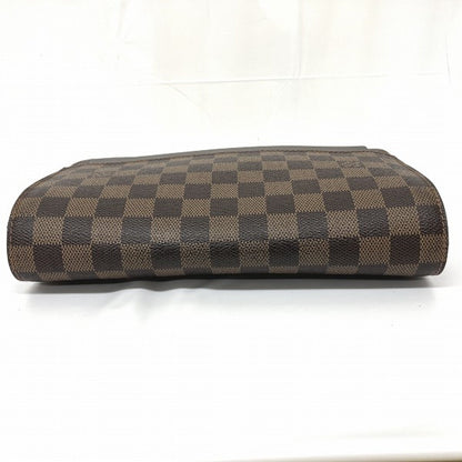 Louis Vuitton Saint Louis Clutch