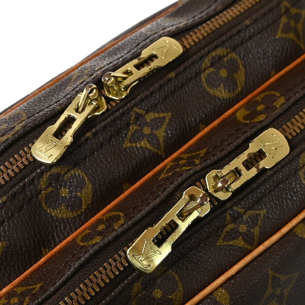 Louis Vuitton Reporter Shoulder Bag