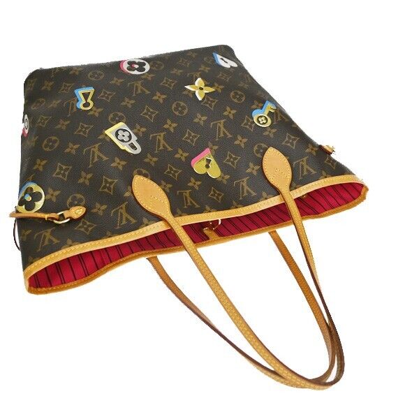 Louis Vuitton Neverfull MM Handbag