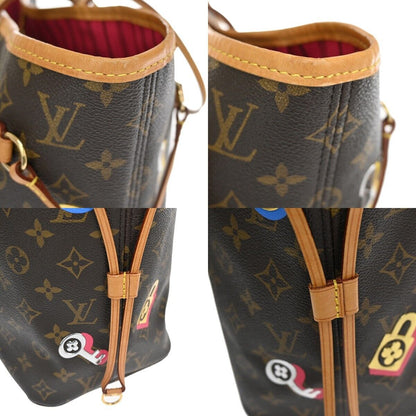 Louis Vuitton Neverfull MM Handbag