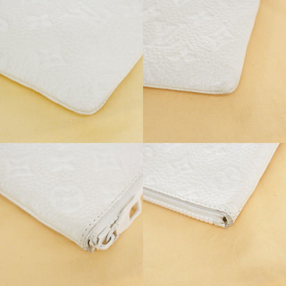 Louis Vuitton Pochette A4 Clutch