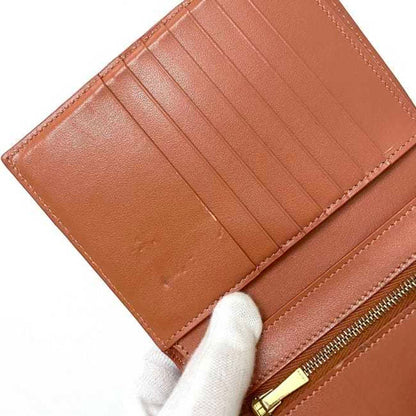 Céline Wallet