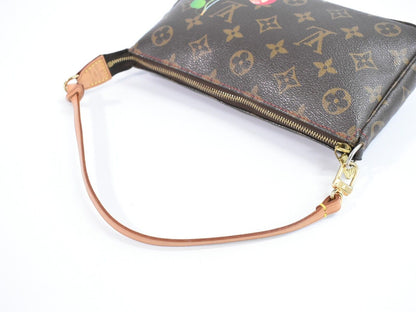 Louis Vuitton Pochette Accessoire Clutch