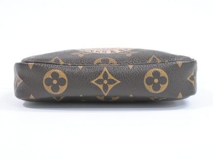 Louis Vuitton Mini Pochette Accessoires Clutch