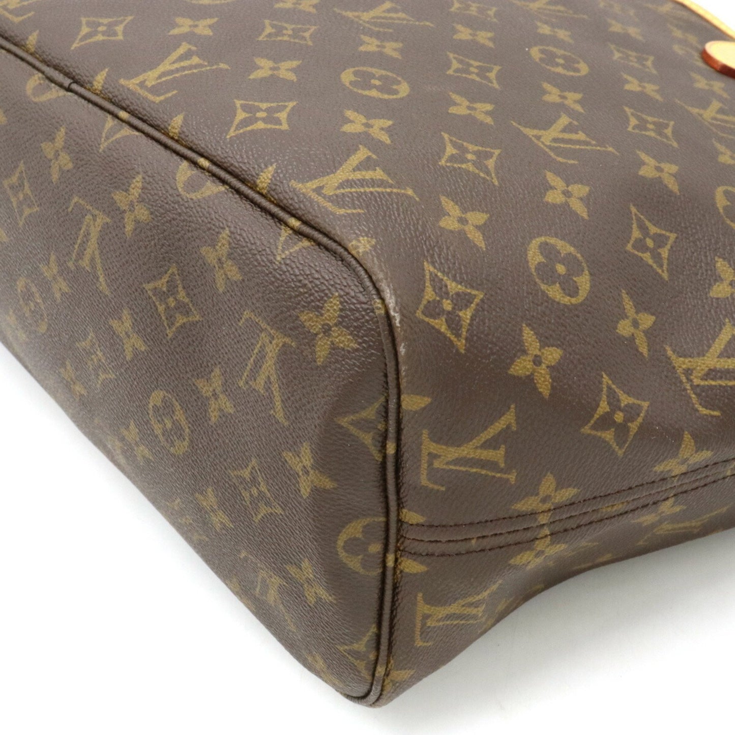 Louis Vuitton Neverfull MM Handbag