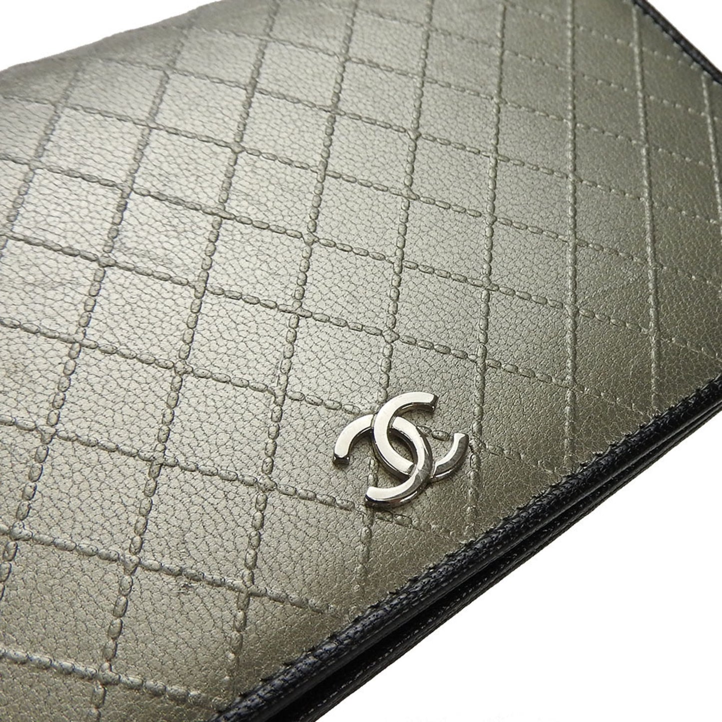 Chanel Logo CC Wallet