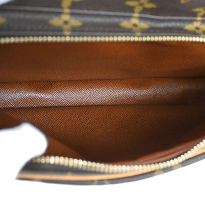 Louis Vuitton Nile Shoulder Bag