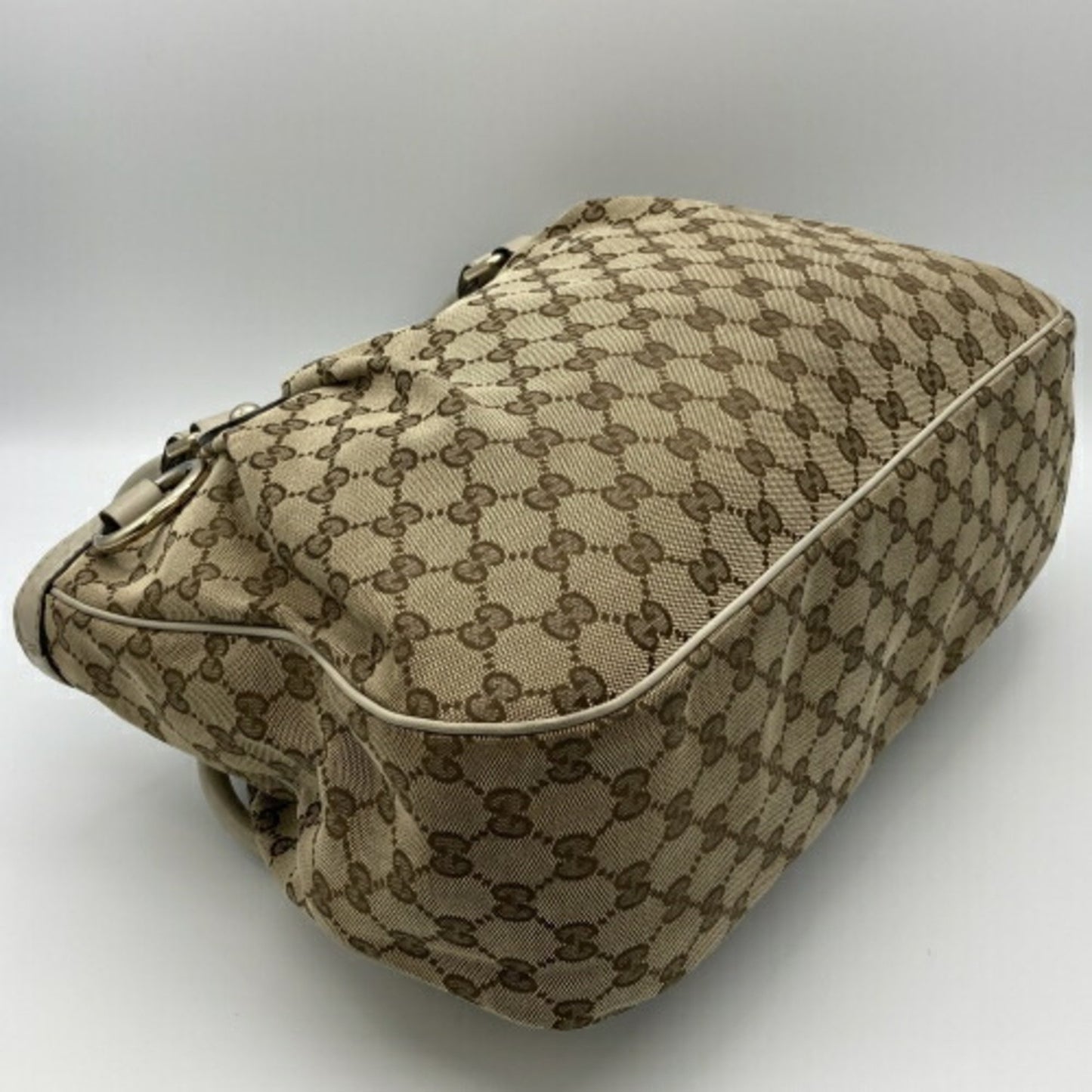 Gucci Sukey Handbag