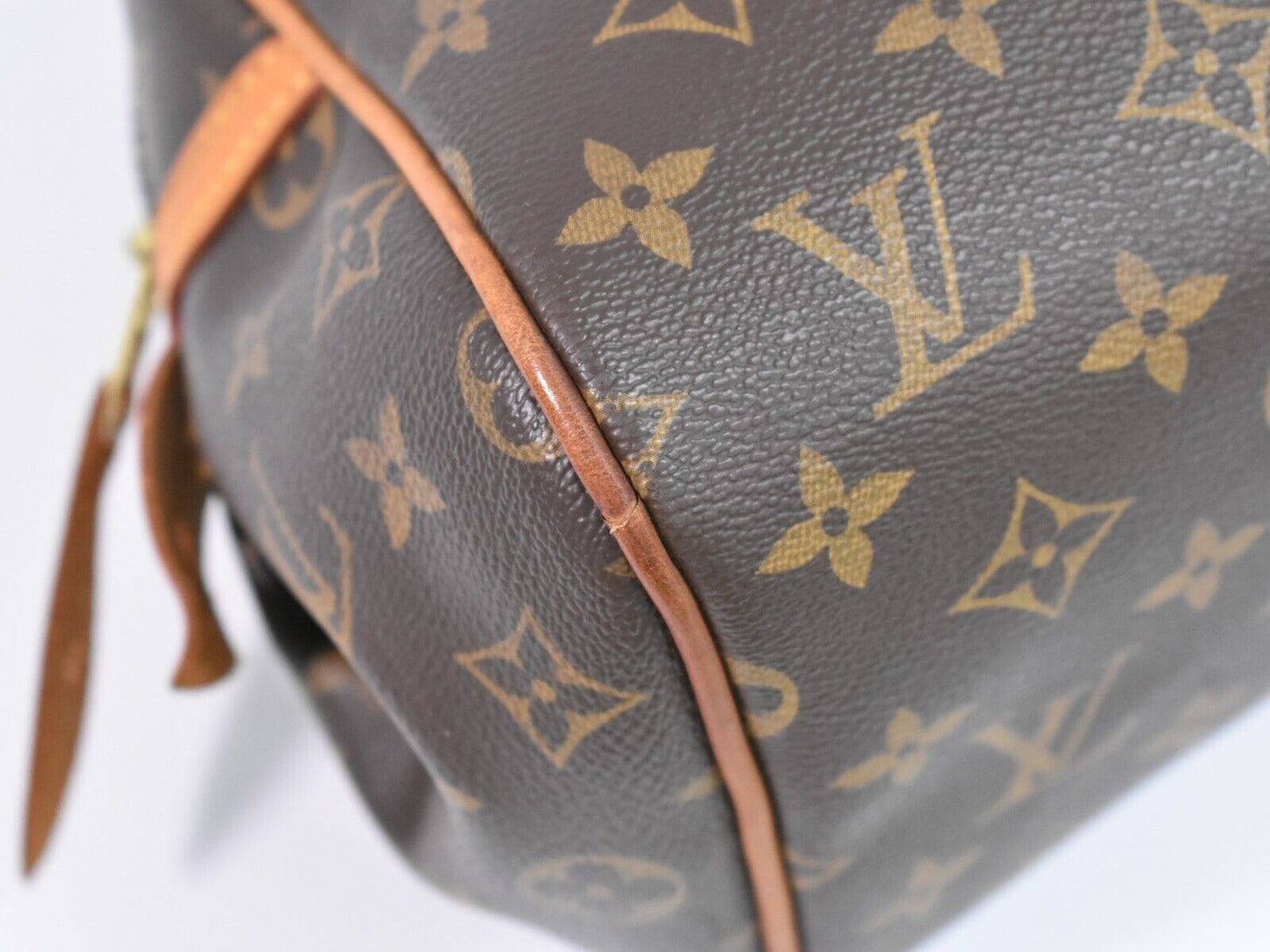 Louis Vuitton Montorgueil Shoulder Bag