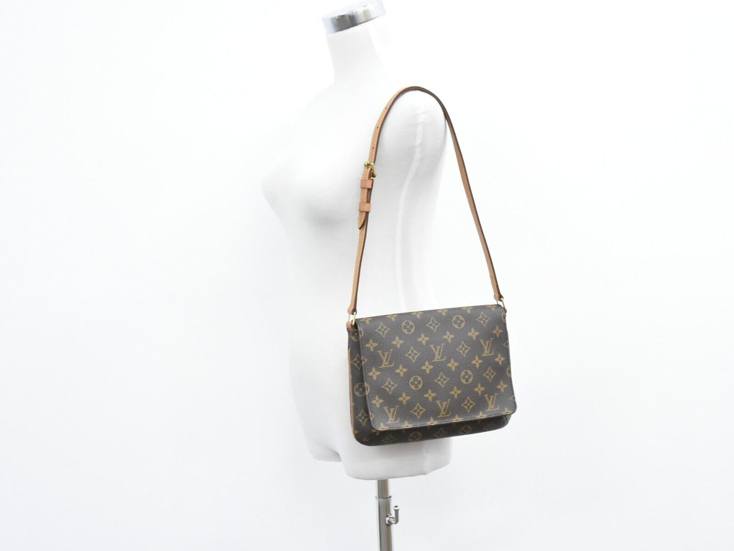 Louis Vuitton Musette Tango Shoulder Bag