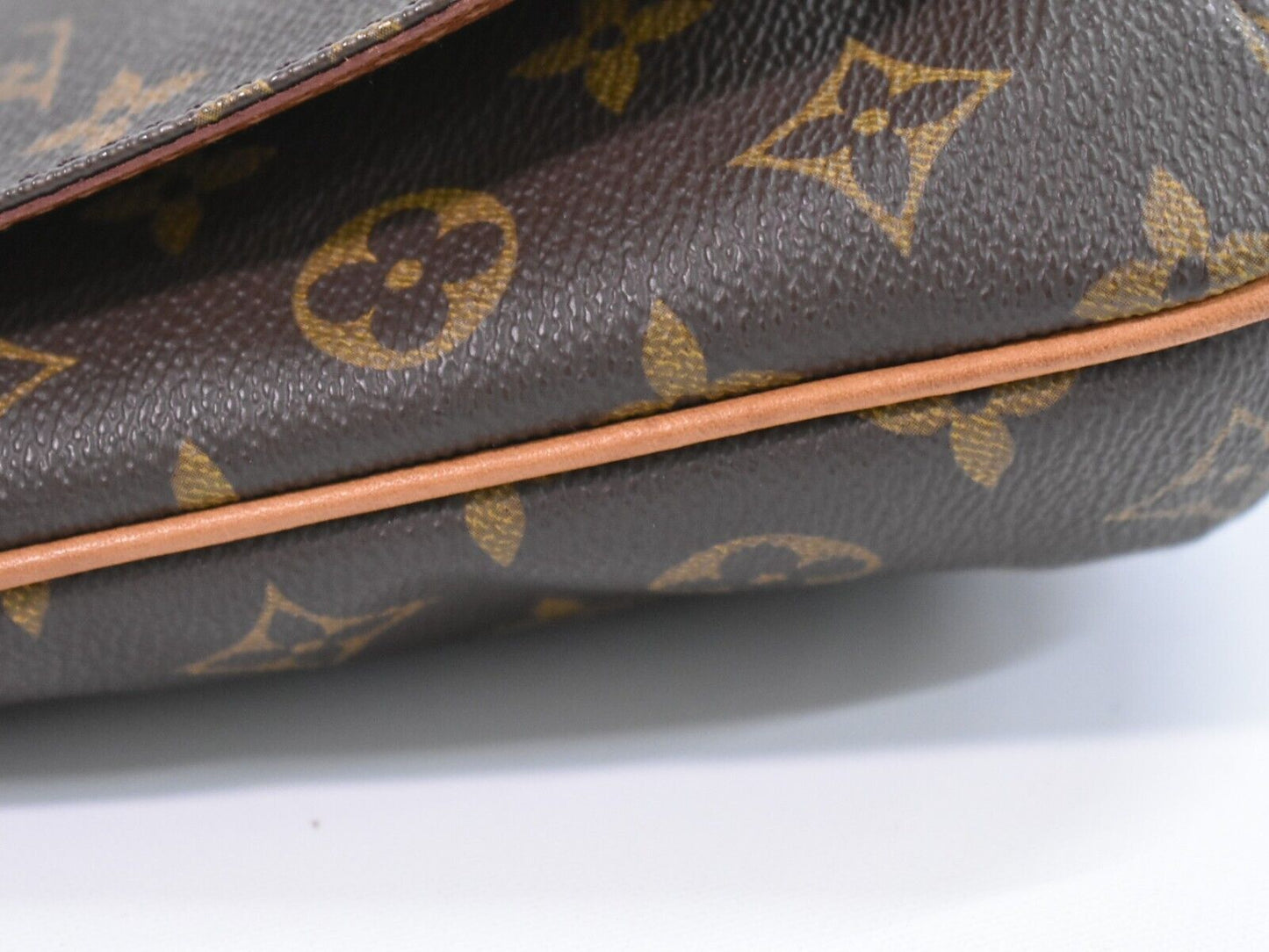 Louis Vuitton Musette Tango Shoulder Bag