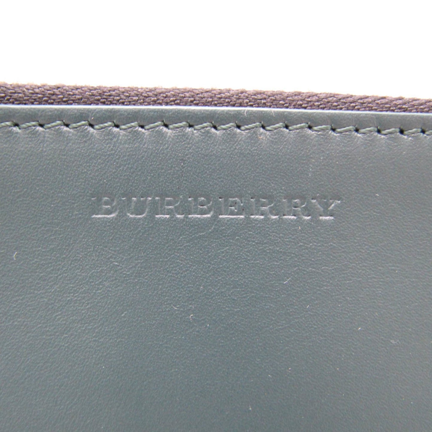 Burberry - Clutch