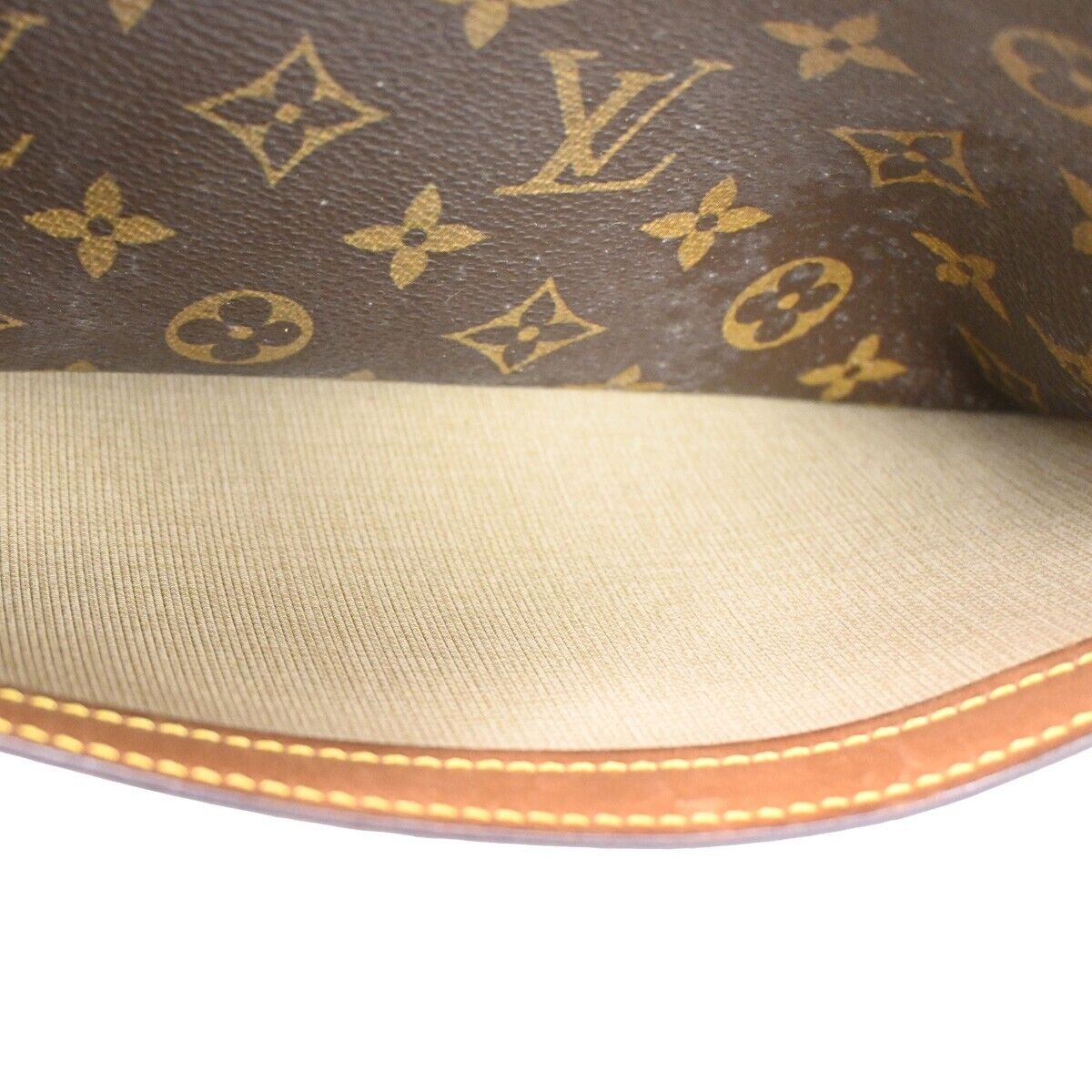 Louis Vuitton Reporter pm Shoulder Bag