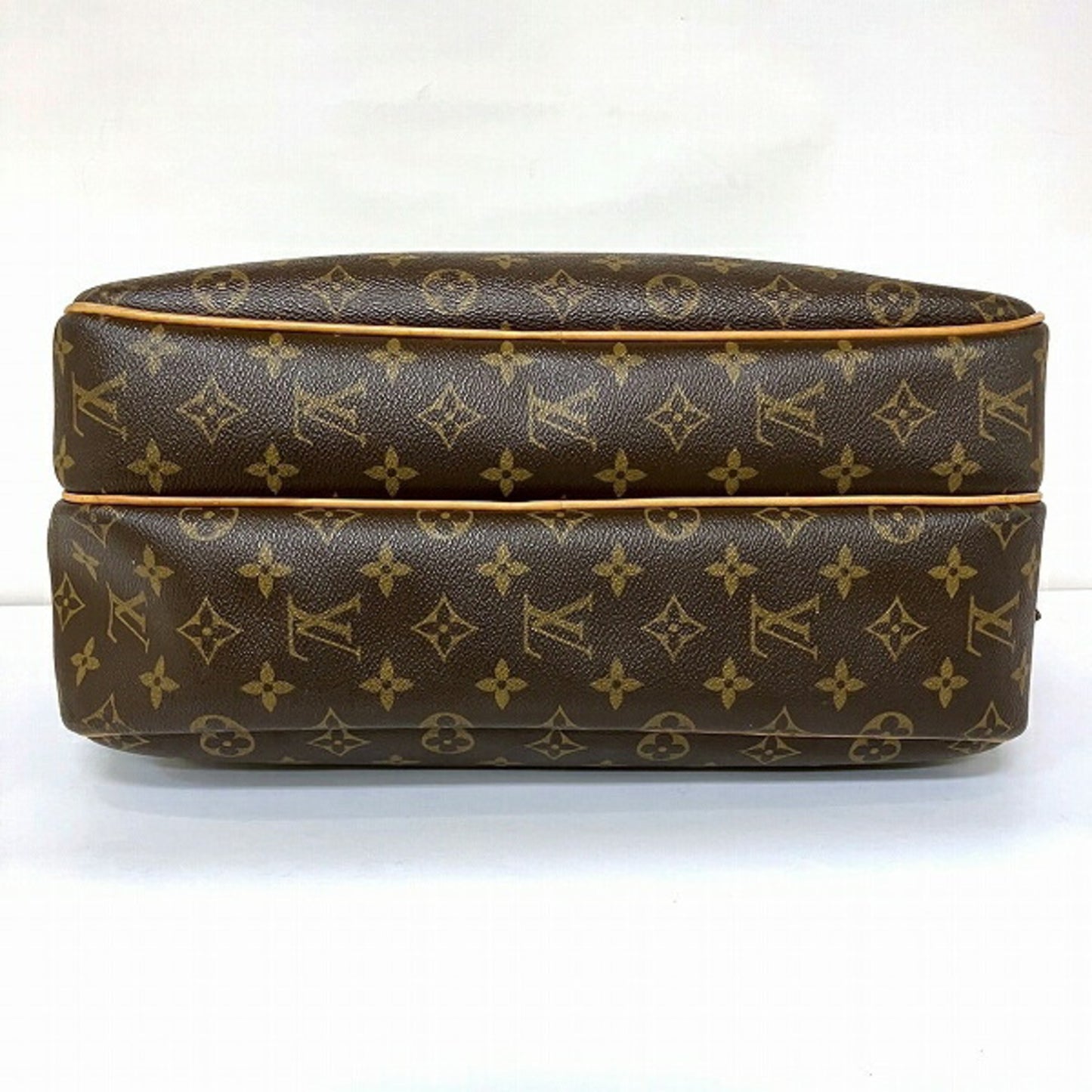 Louis Vuitton Reporter Shoulder Bag