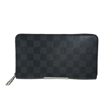 Louis Vuitton Zippy organizer Wallet