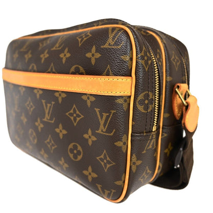 Louis Vuitton Reporter pm Shoulder Bag