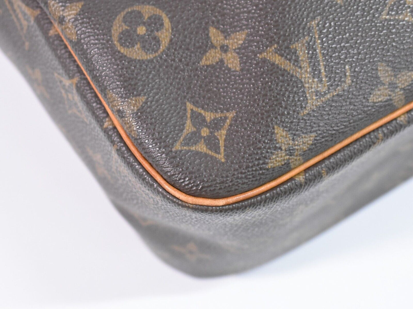 Louis Vuitton Cite Shoulder Bag