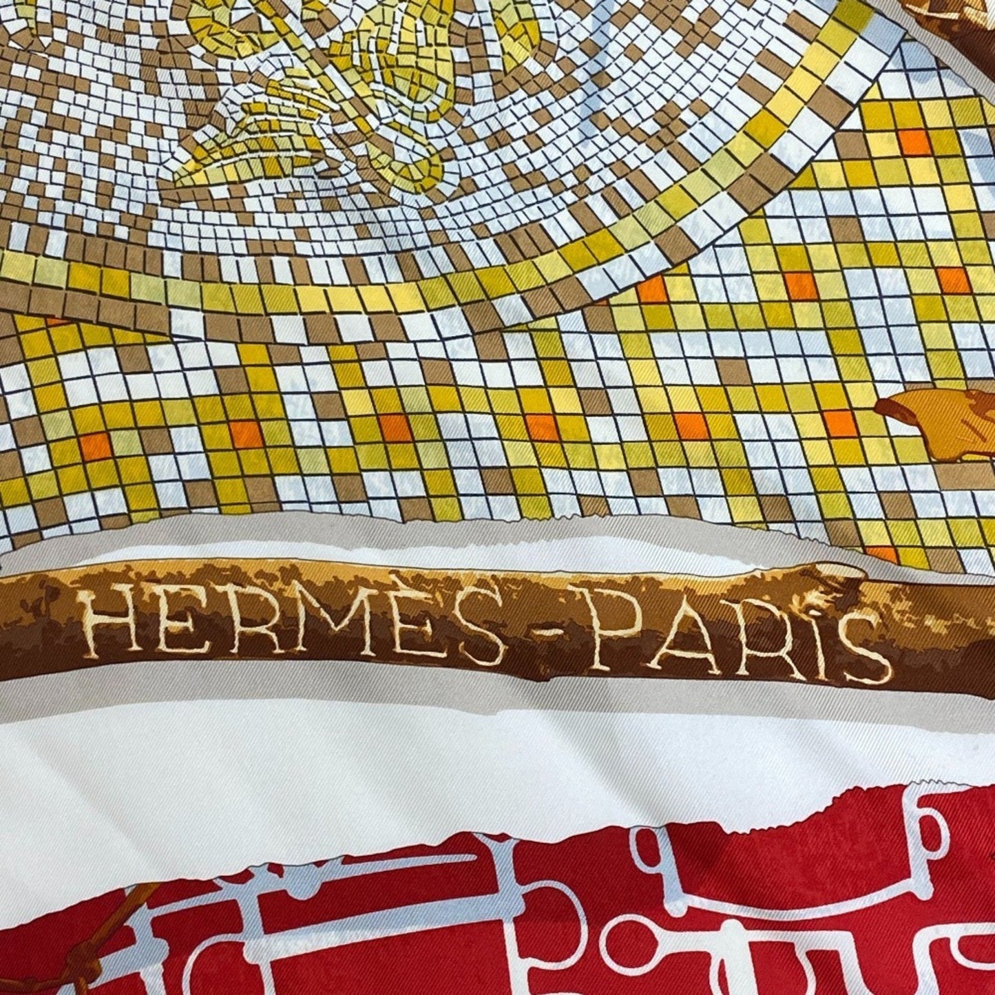 Hermès Carré 90 Scarf